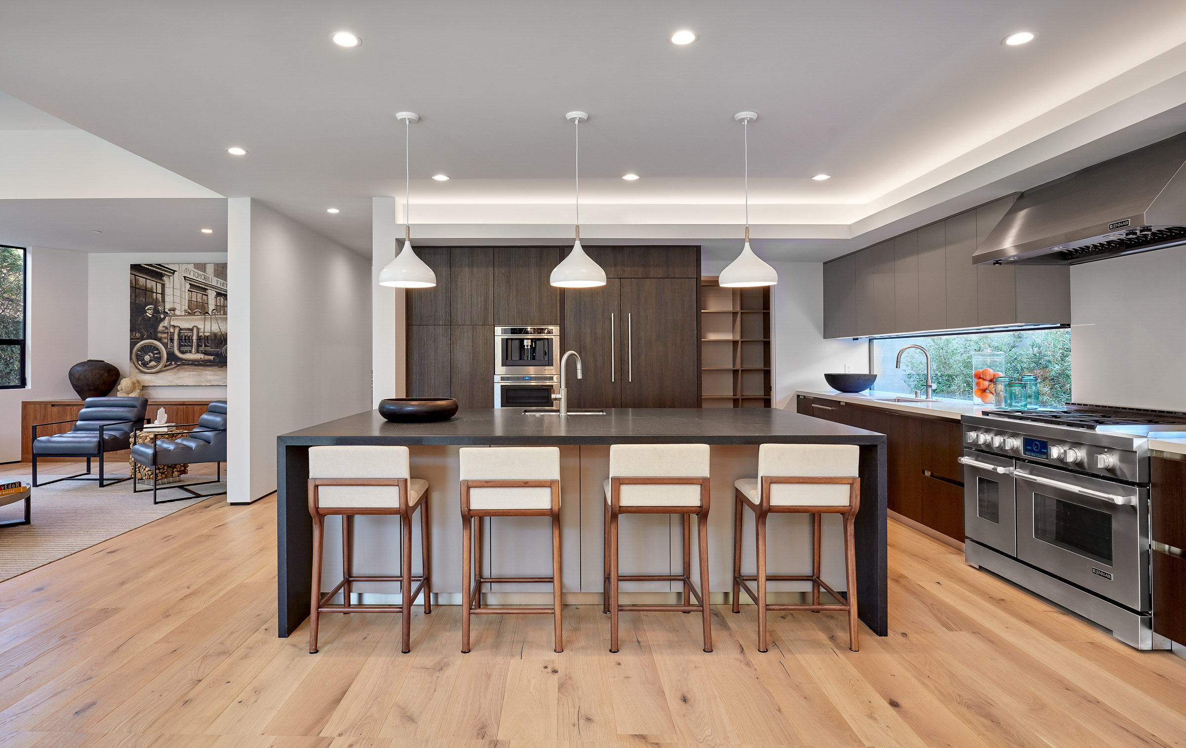 William_Short_Photography_GAIA_26thSt_0580-582-F_web